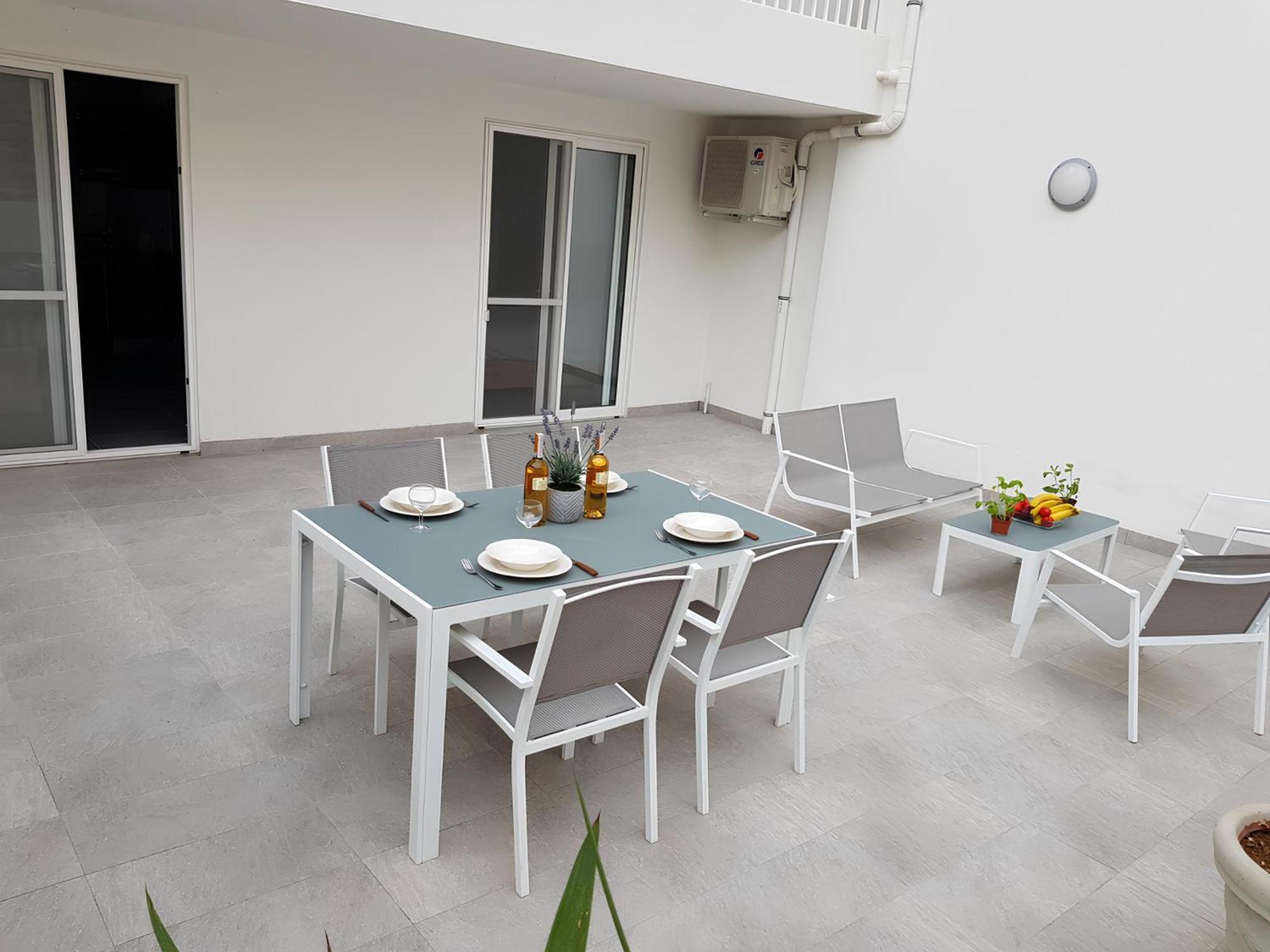 Elise Apartments Gzira Exteriör bild