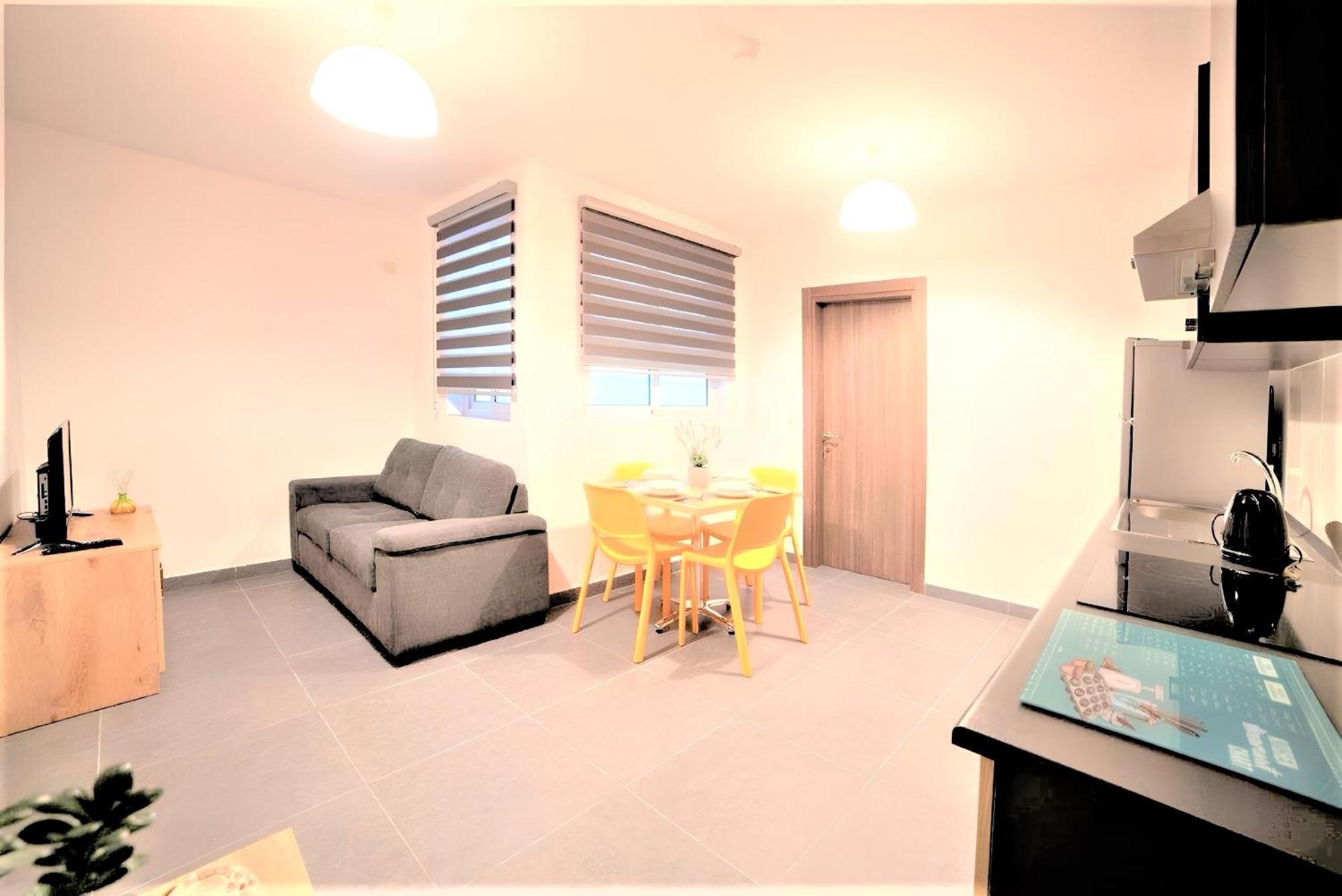 Elise Apartments Gzira Exteriör bild